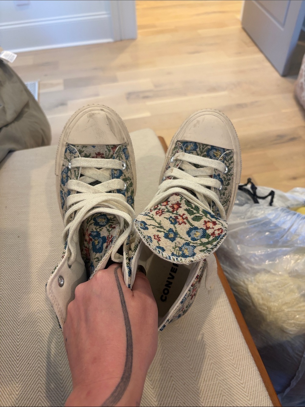 Converse High Top Floral Tapestry Sneakers - Cream, Blue, Red, Green - Picture 2 of 4